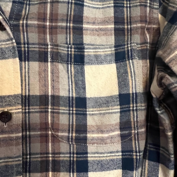 L.L. Bean button down top size small relaxed fit - Picture 2 of 7